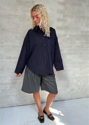 Fie skjorte Navy/Black Boii Studios 
